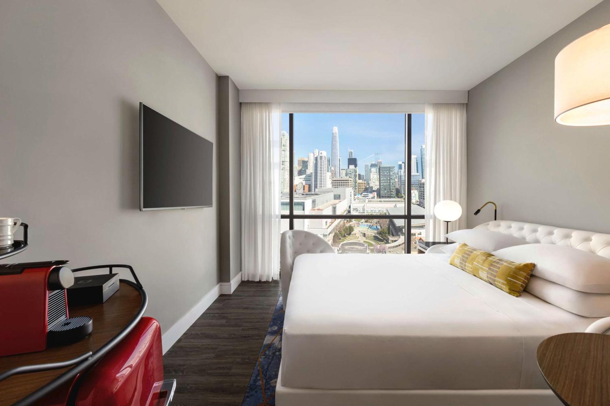 Quarto com Cama King-size