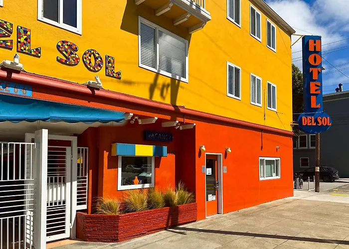 Hotel Del Sol
