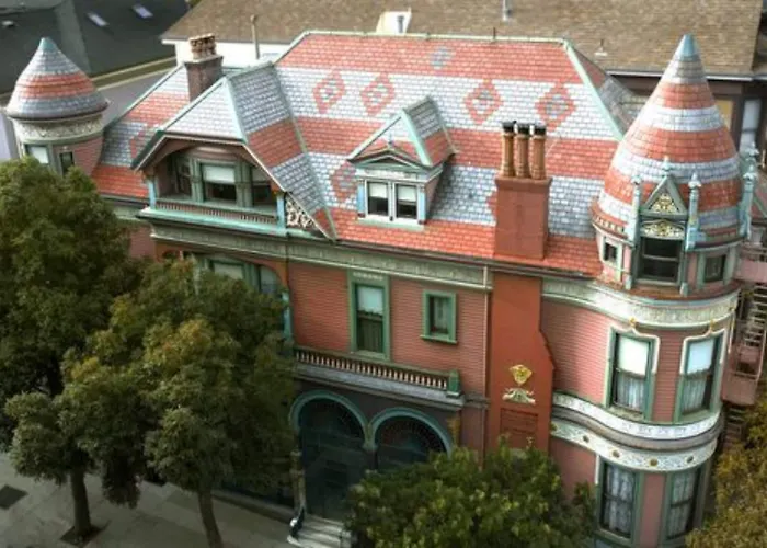 B&B only: Chateau Tivoli Bed And Breakfast