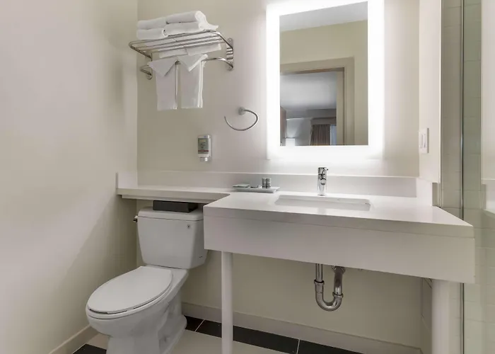 Best Western Red Coach Inn