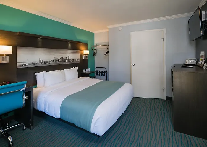 Resort: Days Inn By Wyndham San Francisco Downtown/Civic Cntr Area